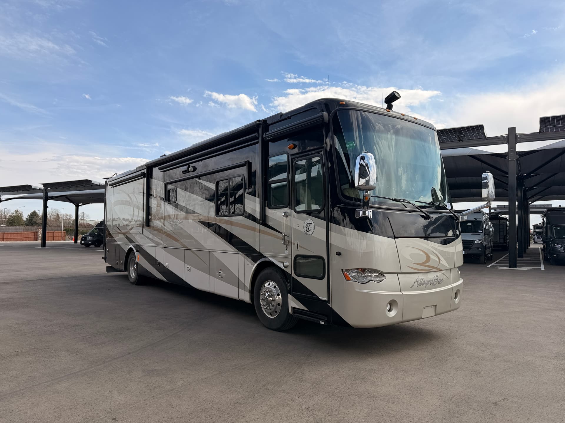 2010 Tiffin Allegro Bus 40QXP
