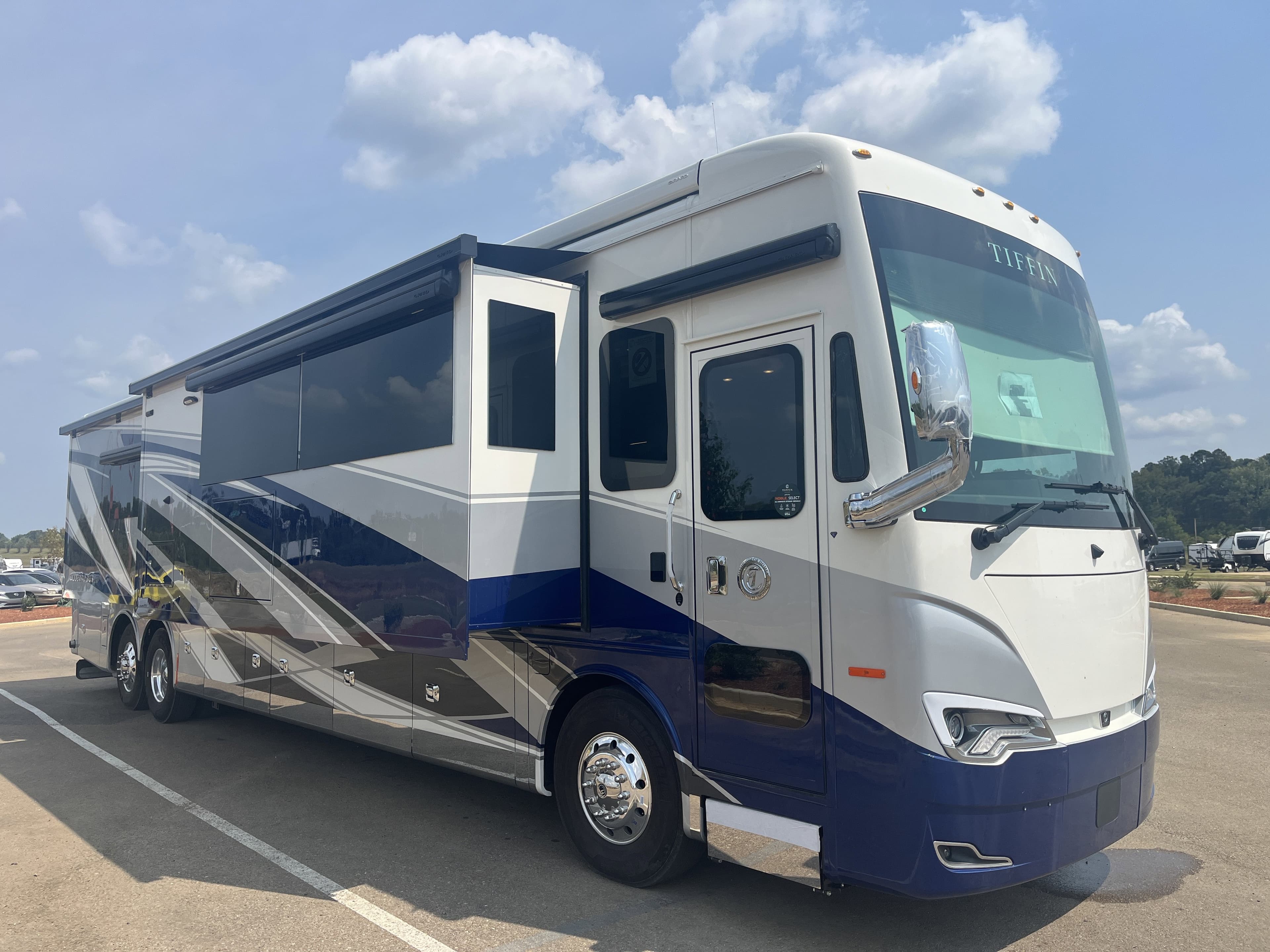 2026 Tiffin Allegro Bus 45OPP