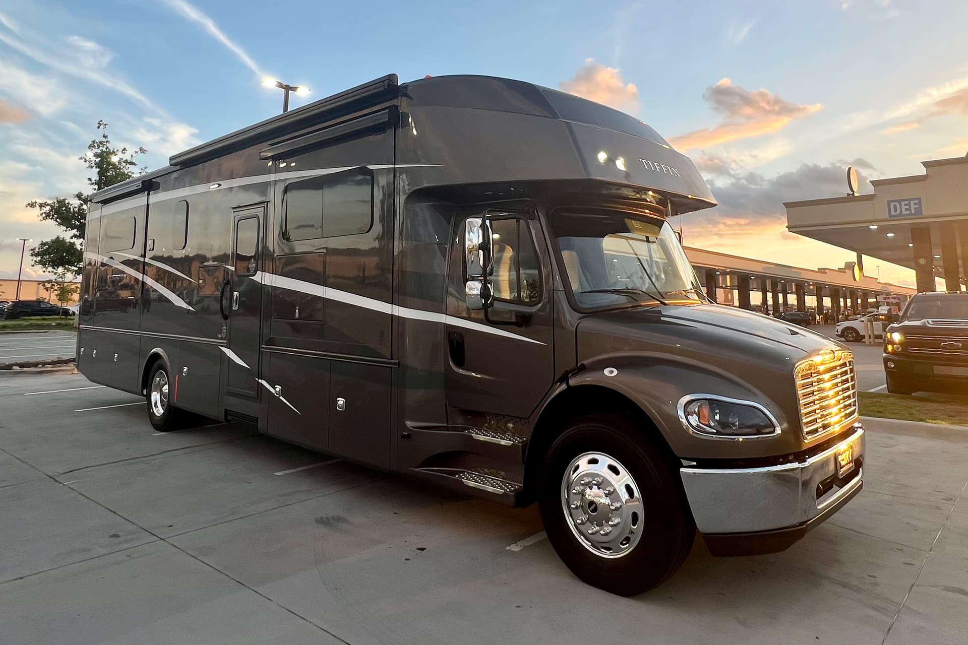 2023 Tiffin Allegro Bay 38CB