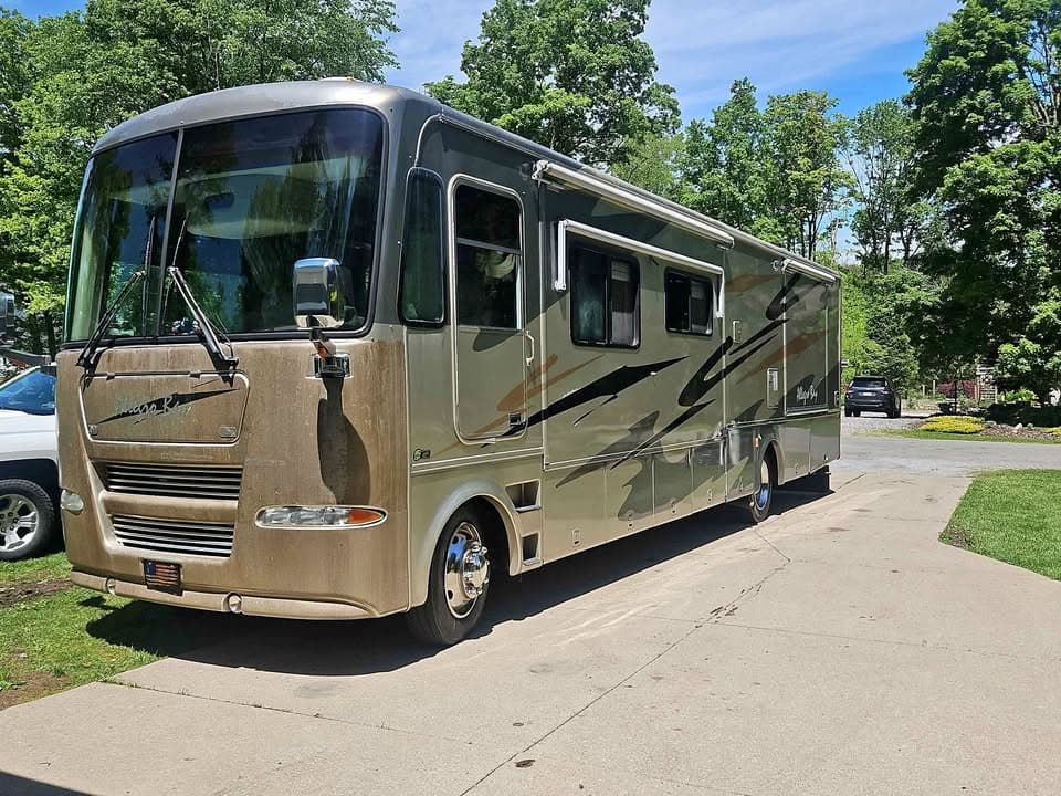 2004 Tiffin Motorhomes Allegro Bay