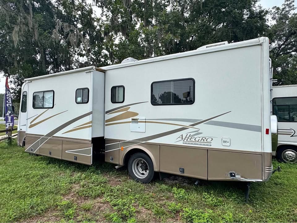 Class A Tiffin Allegro 36LB Workhorse RV Camper Motorhome