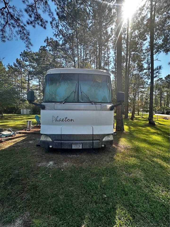 Tiffin 44 RV