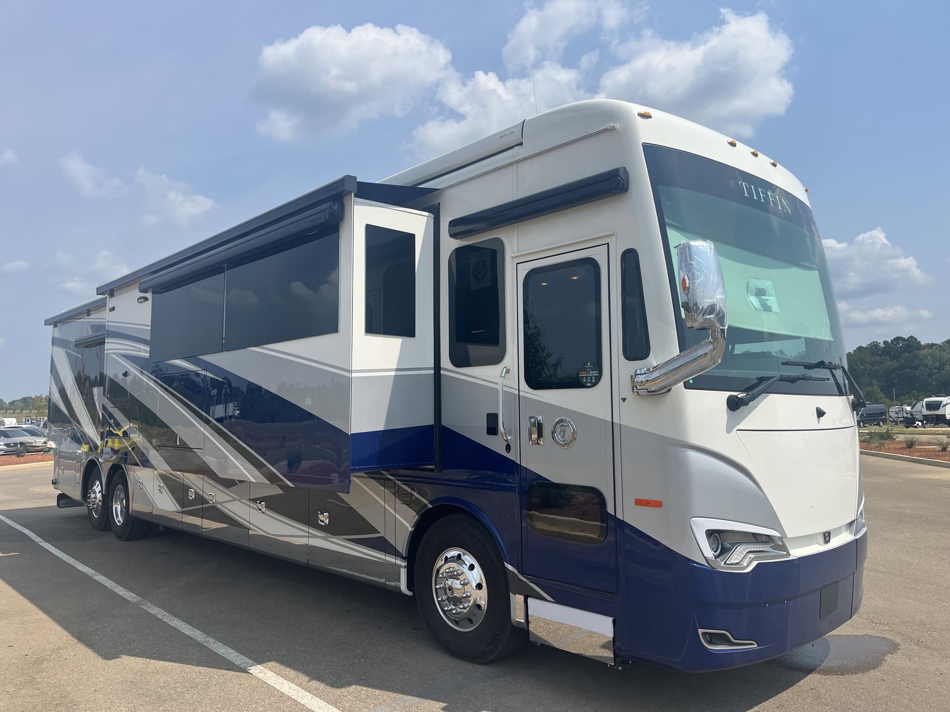 2026 Tiffin Allegro Bus 45OPP